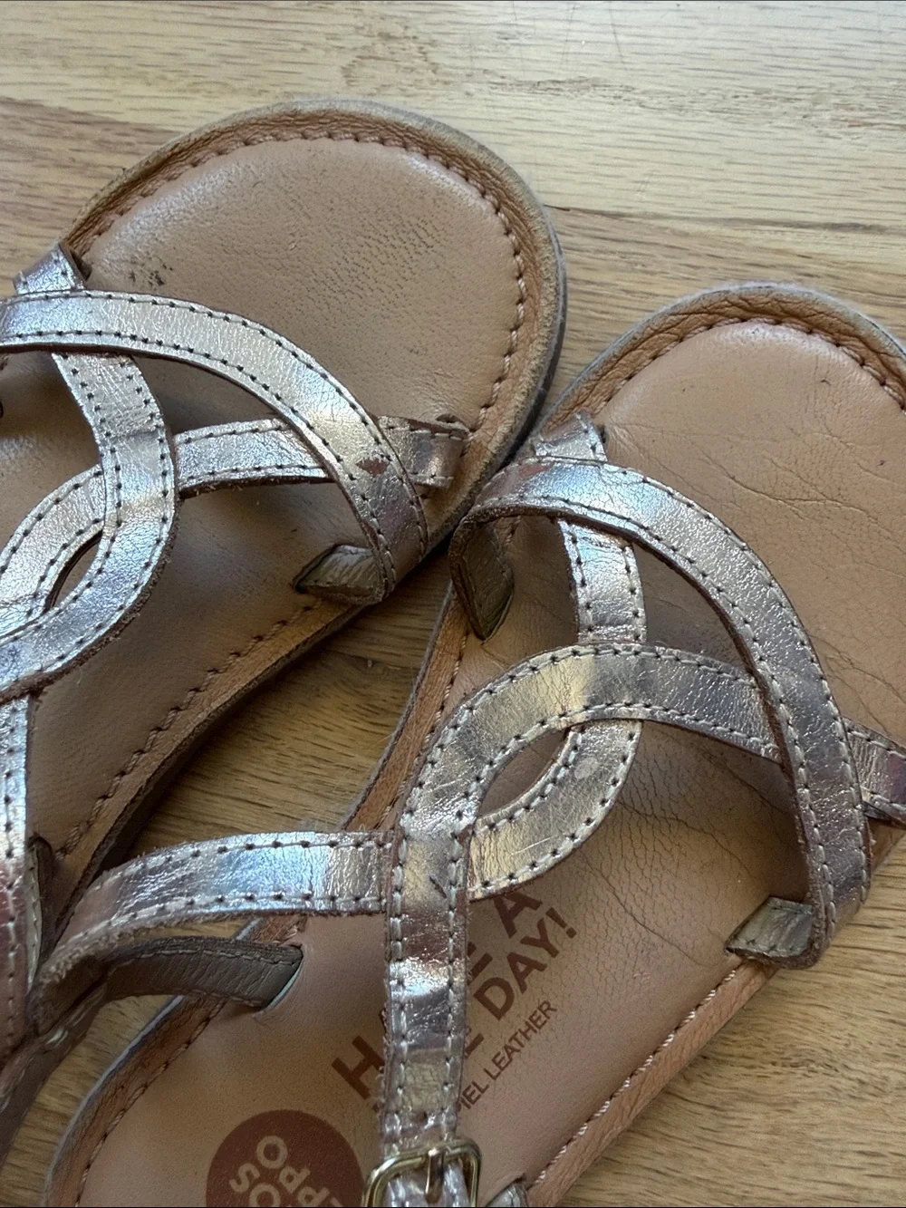 Gioseppo girls metallic
